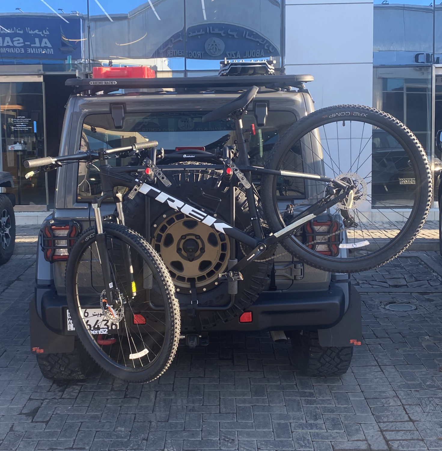 Jeep wrangler spare tire bike rack deals